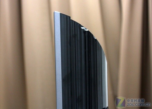 不玩超薄玩畫質?東芝新LED電視詳測