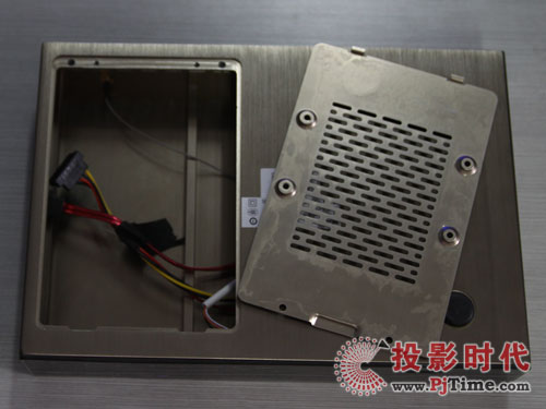 {MP808HWj