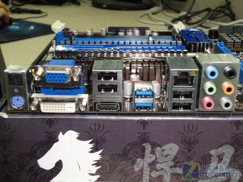 lF RUSB3890GX799Ԫ