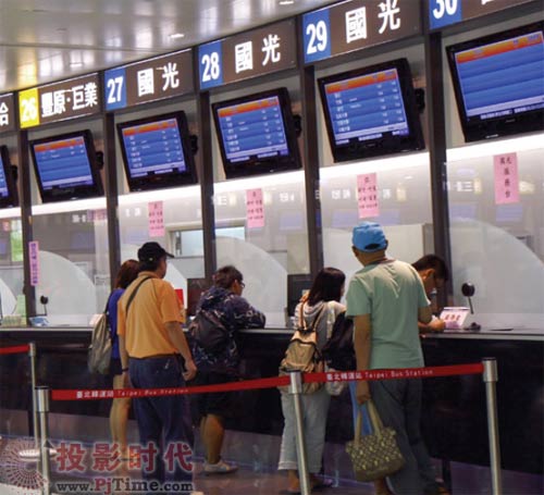 案例分析:數字標牌在交通領域應用