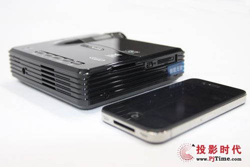 PLED-W200ciphone 4