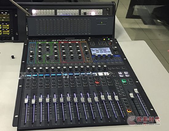 Ҹҕ_Soundcraft{_
