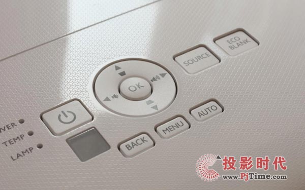 裬Ͷá_̄(w)̽ͶӰC(j)E610ذ