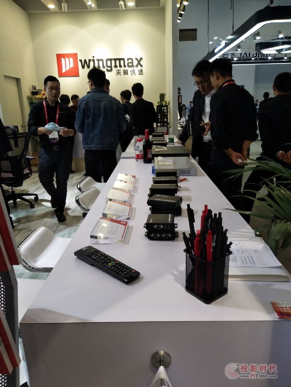infocomm2018 WINGMAXӍͨʢb