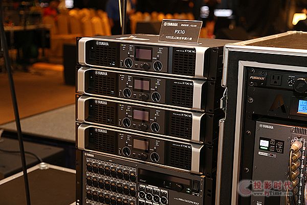 ИINYamaha PM7λ