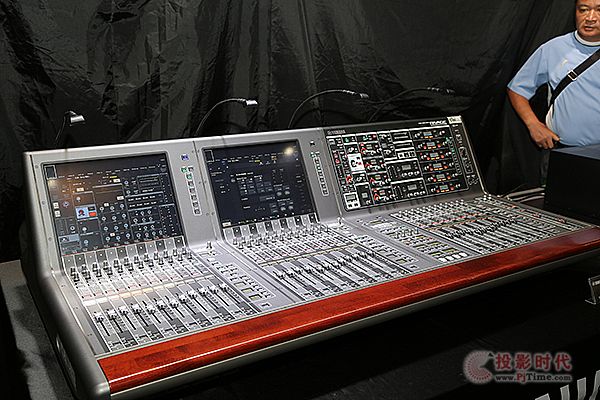 ИINYamaha PM7λ