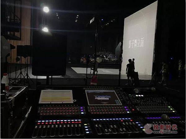 L-AcousticsDiGiCo(du)Ԓ(hu)Ԣ2047
