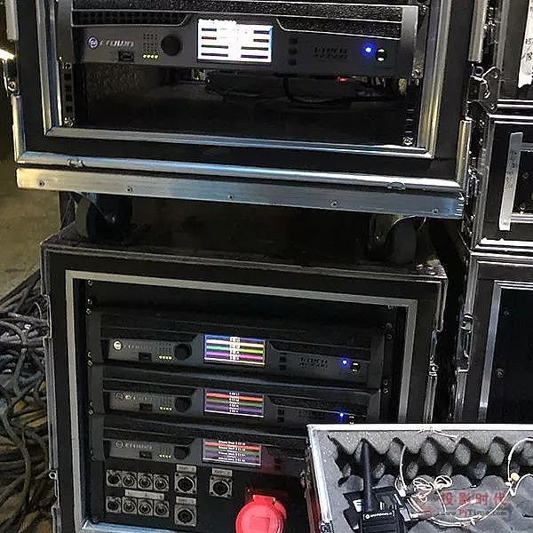 JBL VTX V20ڶСWِ