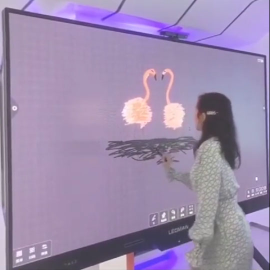 LEDHUBǻەhϵyͨչd