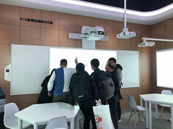 헽IͶӰ78Їbչ