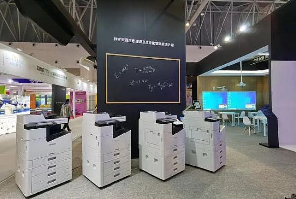 헽IͶӰ78Їbչ
