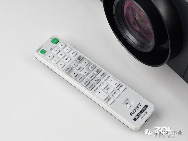 3LCDͶӰF755HZuy8000ȿm(yng)ࡰ桱