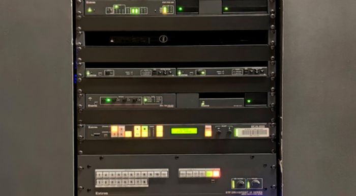 Wake Tech ʹ Extron AV ГQ估Ʈa(chn)Ʒɹ(gu)๦ʾg