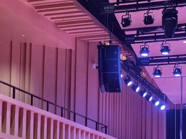 hW(xu)ƽdL-Acoustics&DiGiCo