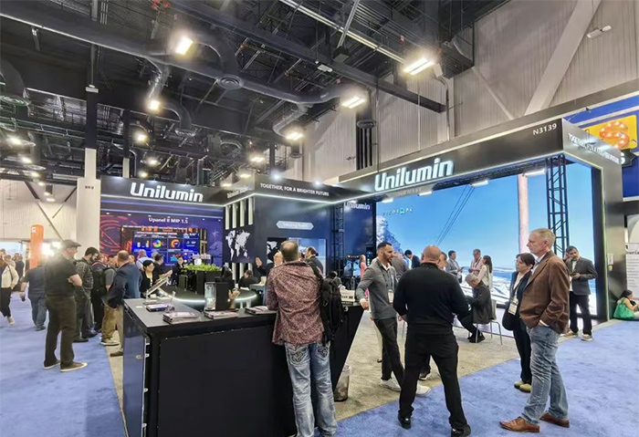 NAB Show 2025\WӡRءINƼƼPIXREAL߾SƼչʾLED@ʾ̓MĔzQʽAI